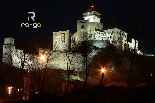Penová striekaná izolácia PUR penou - fúkaná izolácia - chytré zateplenie | Trenčín - Nemšová - Trenčianske Teplice