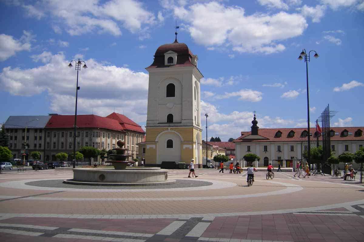 Penová striekaná izolácia - Brezno. 100% kvalita - dobrá cena