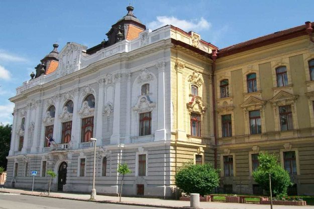 Penová striekaná izolácia - Rimavská Sobota. 100% kvalita - dobrá cena
